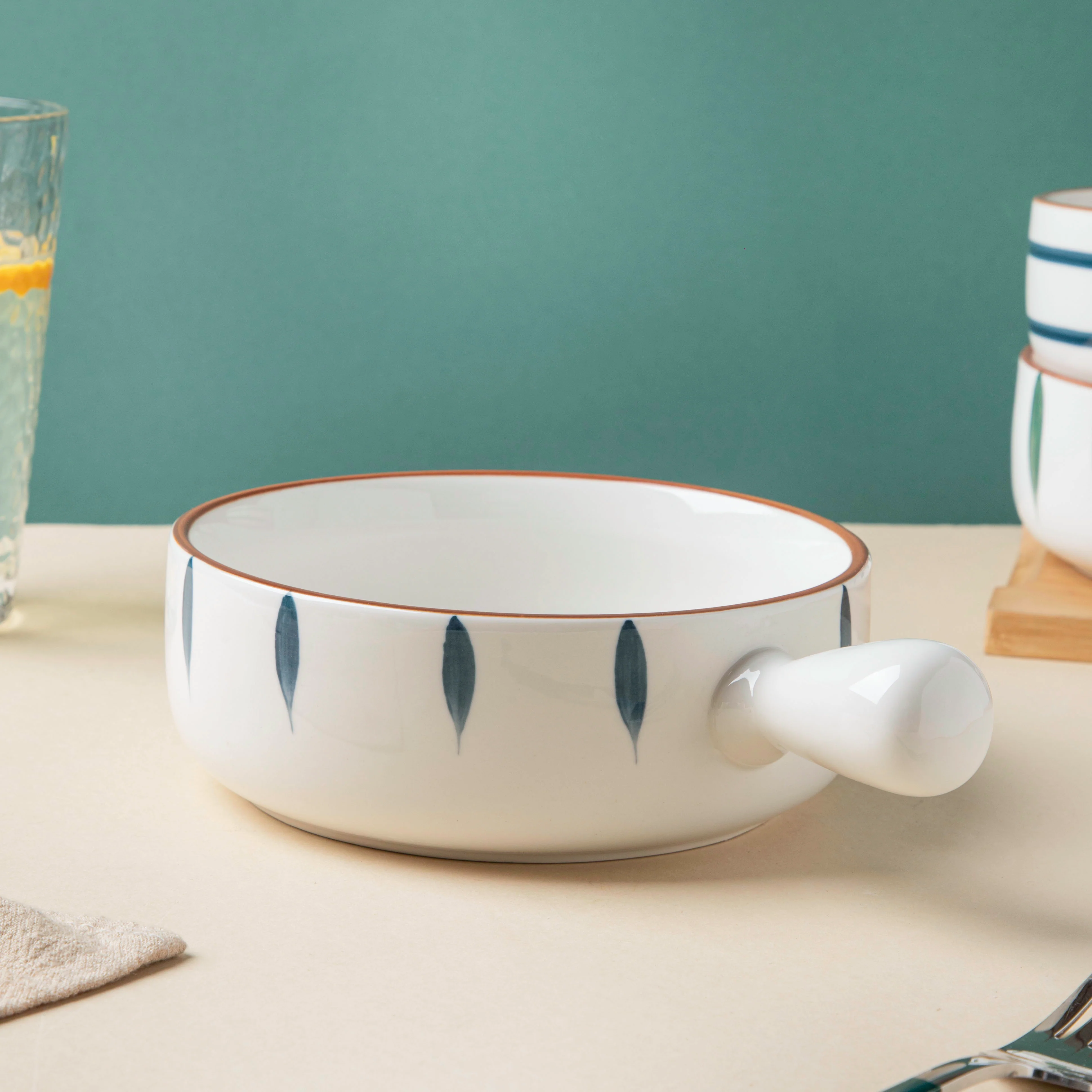 Teardrop Baking Bowl With Handle Blue - Image 4