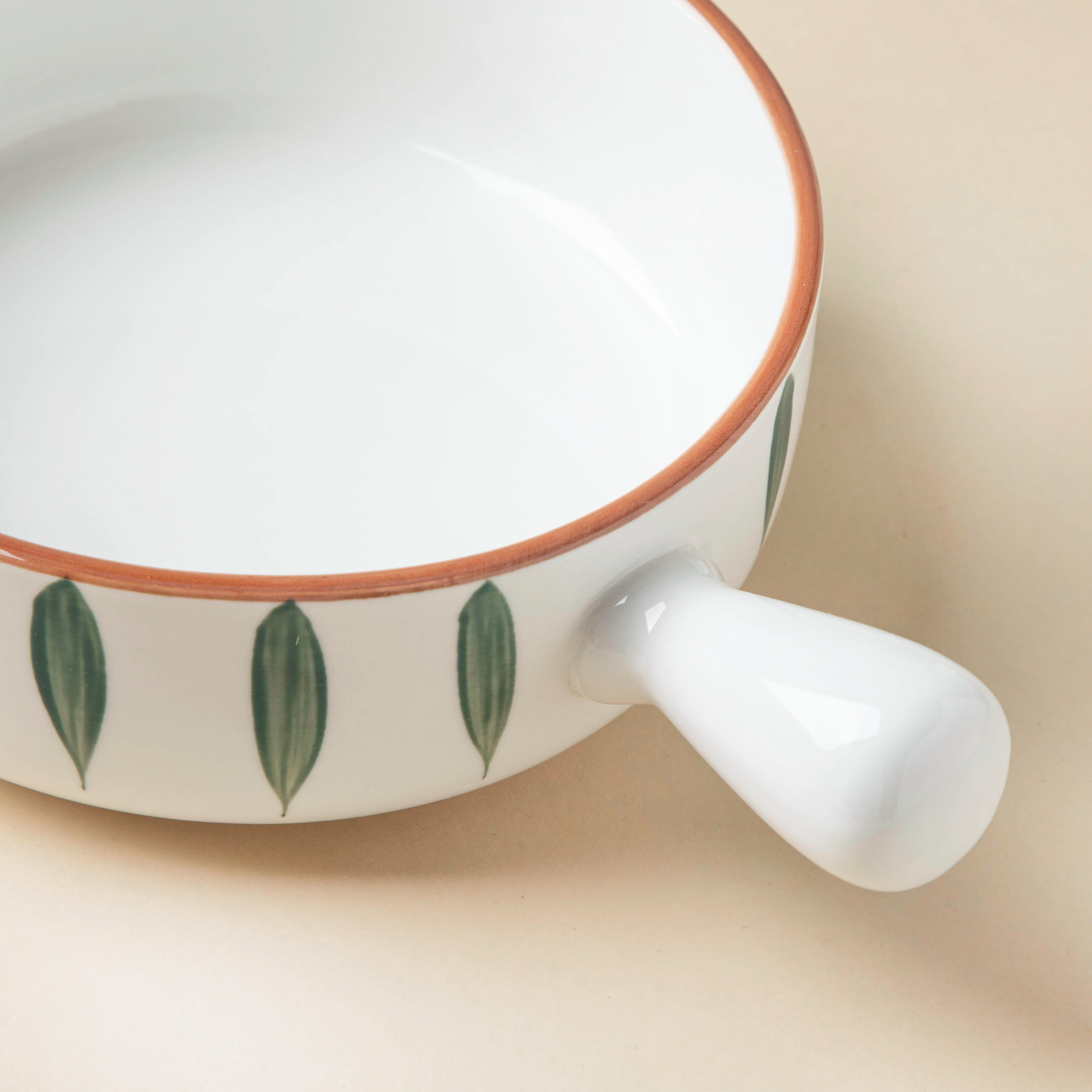Teardrop Baking Bowl With Handle Green - Image 3