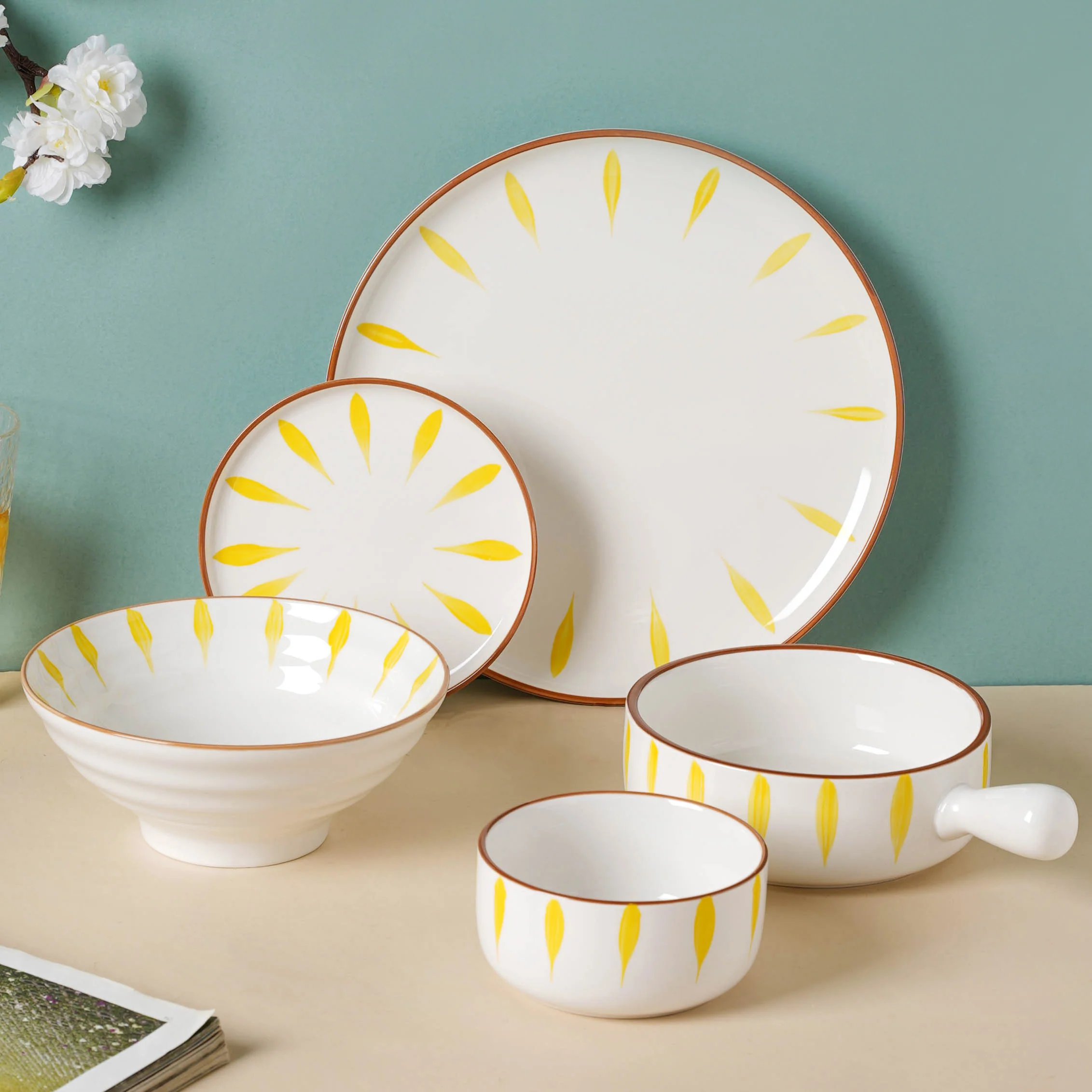 Teardrop Yellow 21 Piece Dinner Set For 6 - Image 3