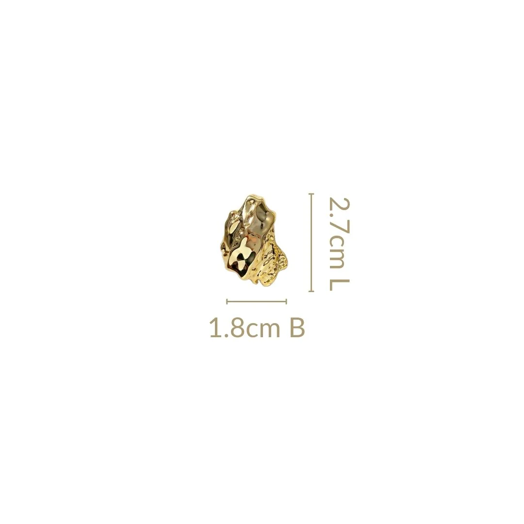 Terra Stud Earrings Gold - Image 3