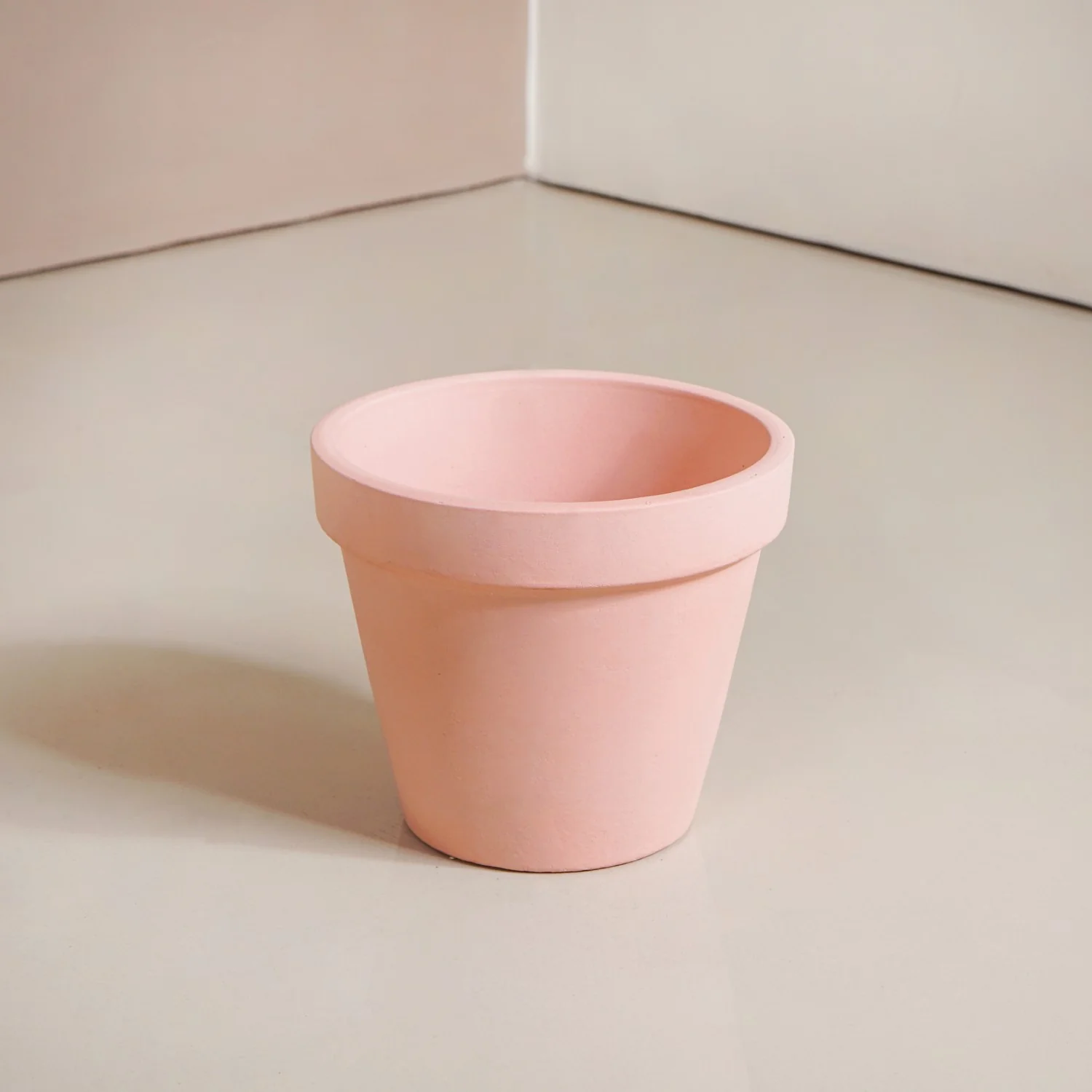TerraDuo Decorative Planters With Two Tier Gold Stand Pink - Image 7