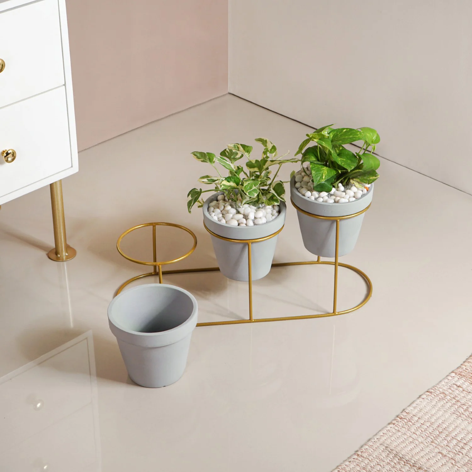 TerraGold Triple Planter With Gold Metal Stand - Image 3