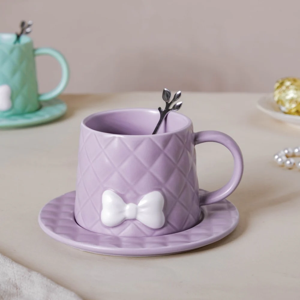 Textured Bow Cup With Plate - Image 11