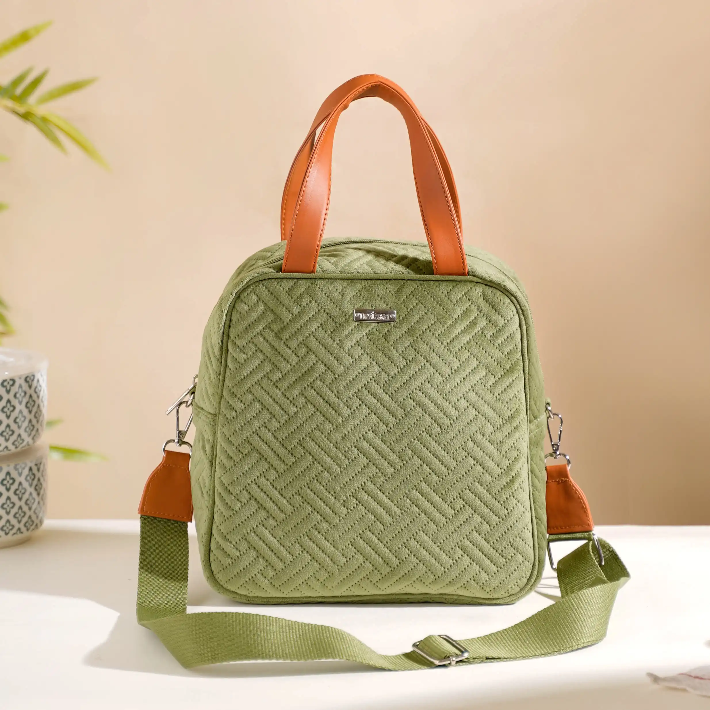Thermal Insulated Travel Lunch Bag Green - Image 3