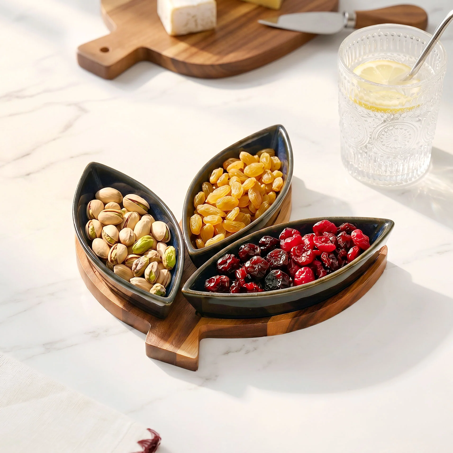 Three Leaf Porcelain Platter Set - Image 8