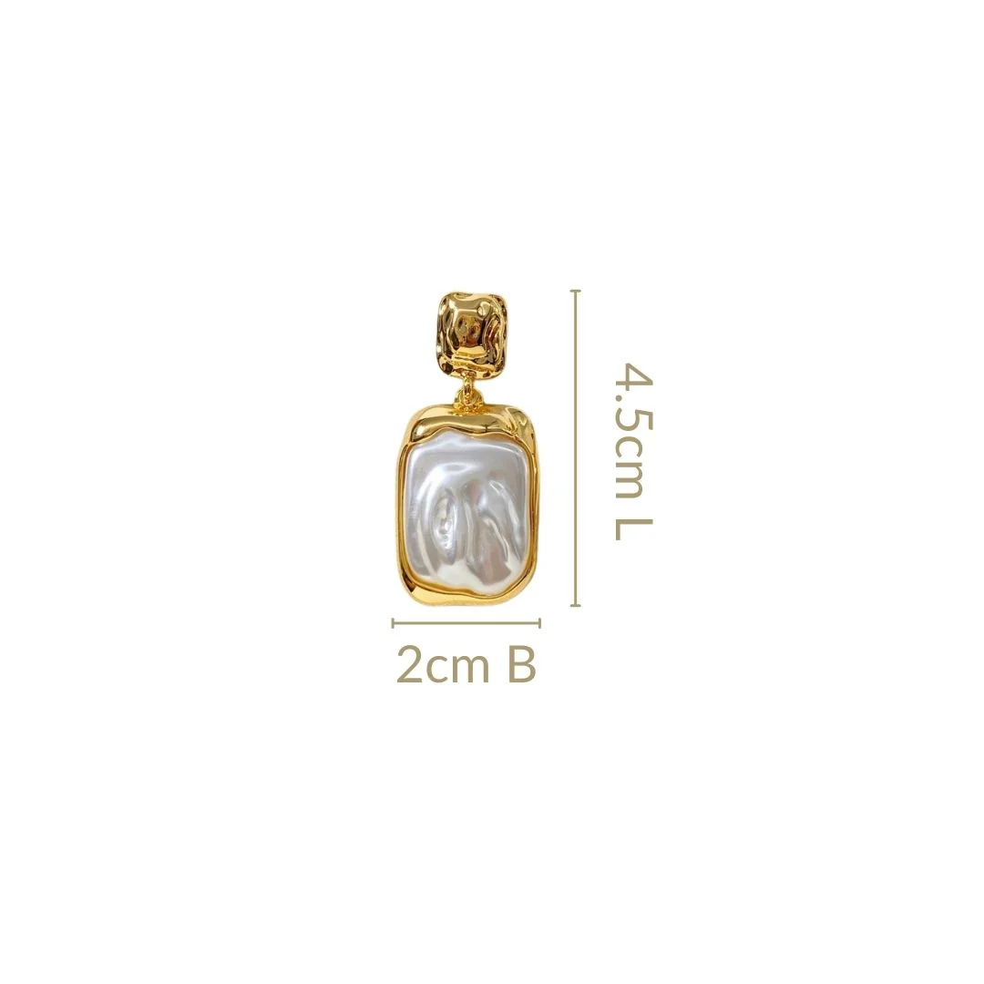 Tidal Bliss Earrings Gold - Image 3