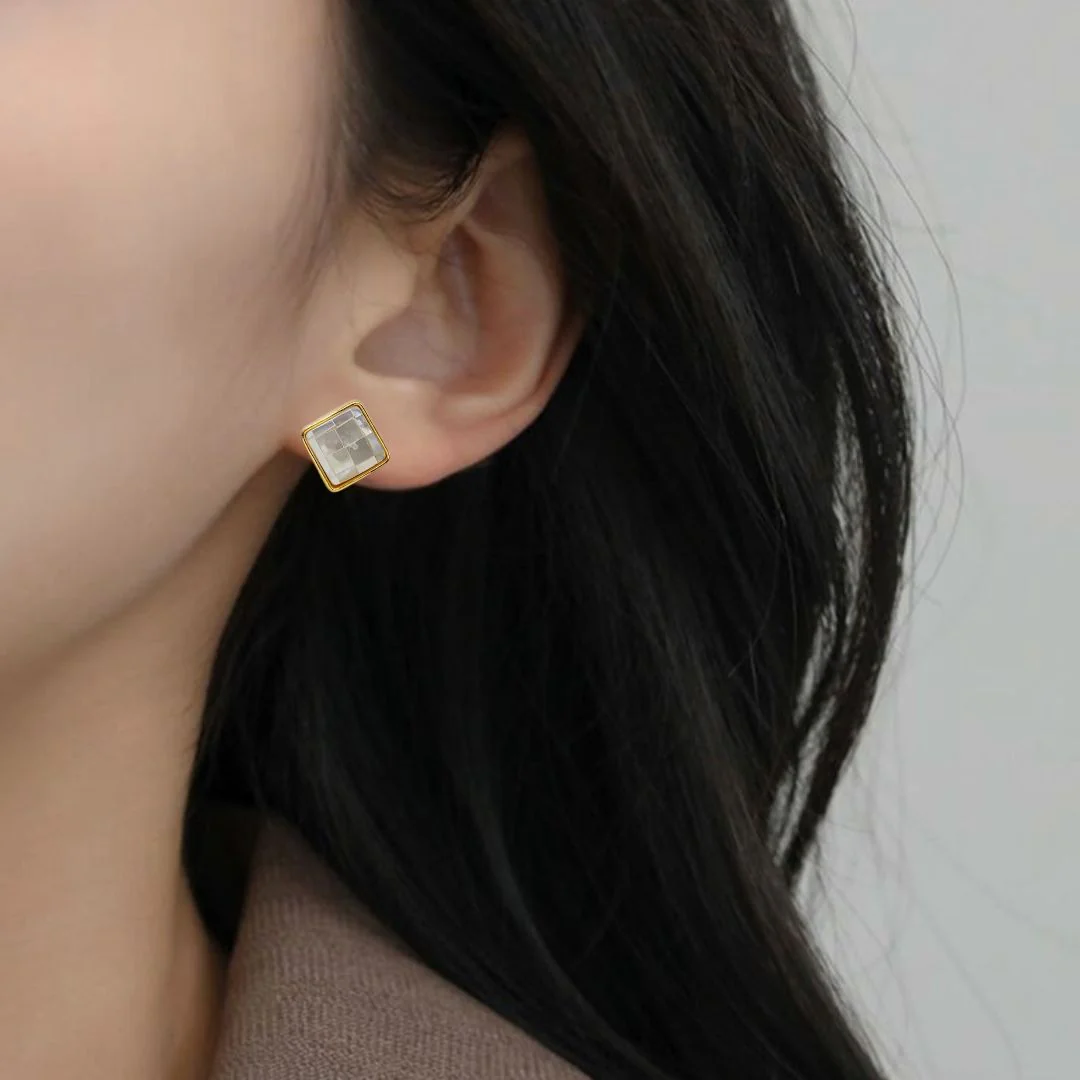 Tiled Pearl Square Studs - Image 5