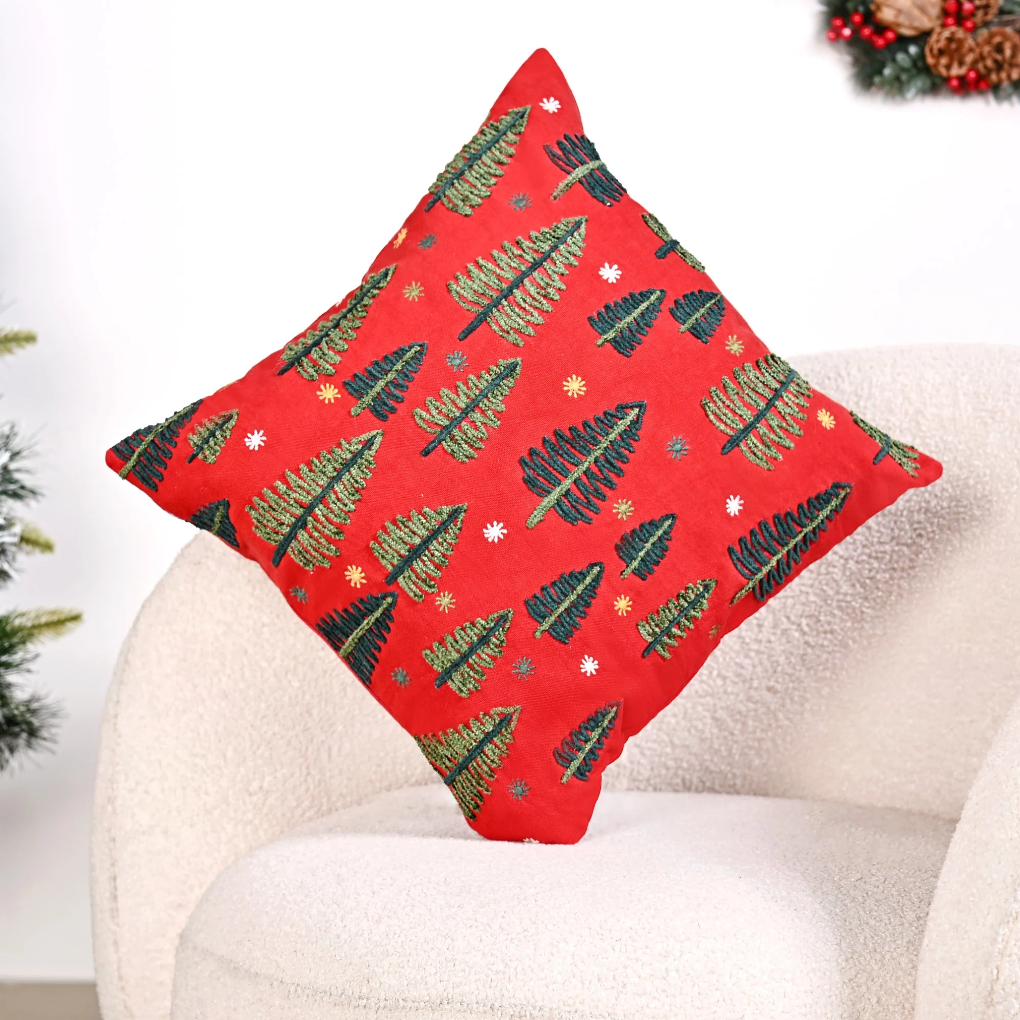 Tis The Season Festive Couch Cushion Cover 40x40cm - Image 2