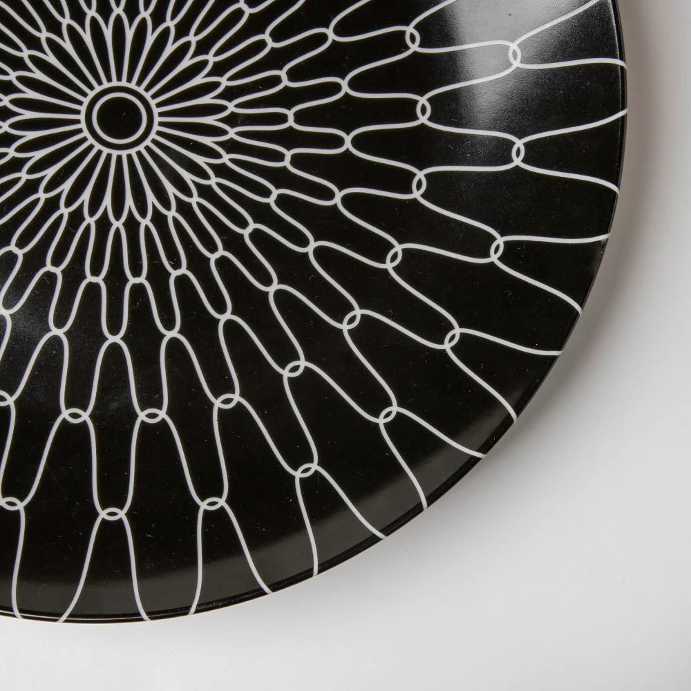 Trellis Gloss Ceramic Dinner Plate Black 10 Inch - Image 5