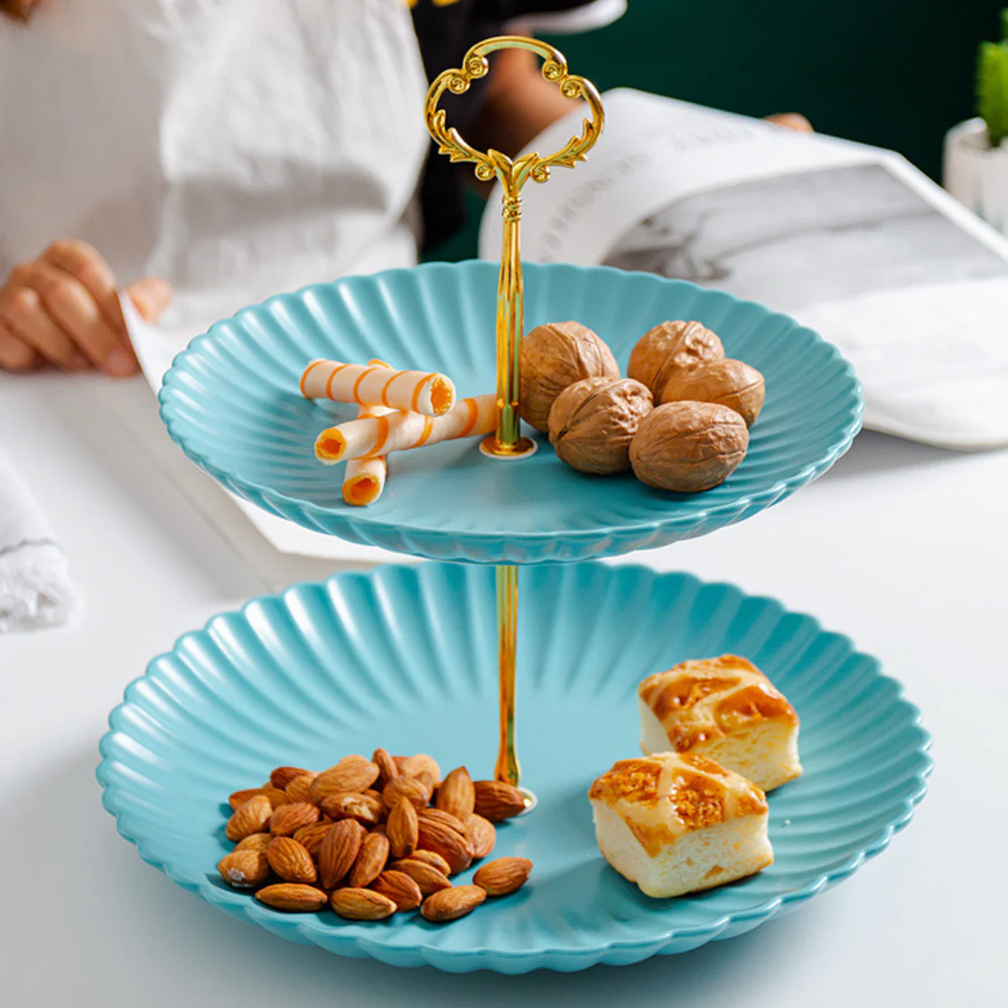 True Blue 2-tier Cupcake Stand - Image 4
