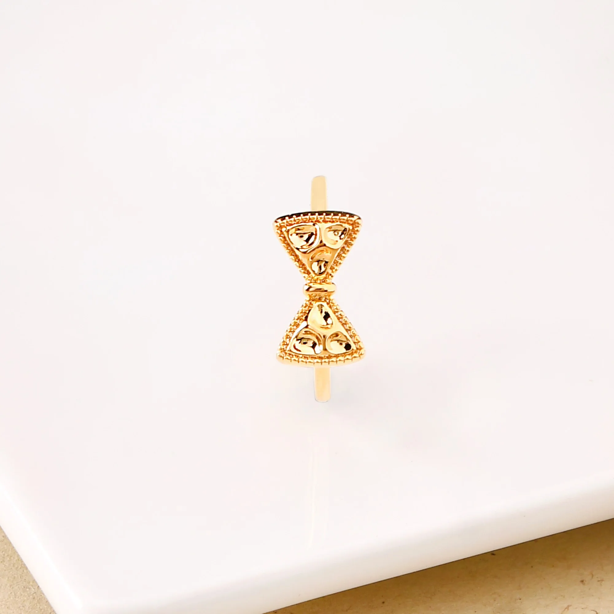 Twinkling Bow Gold Ring - Image 6