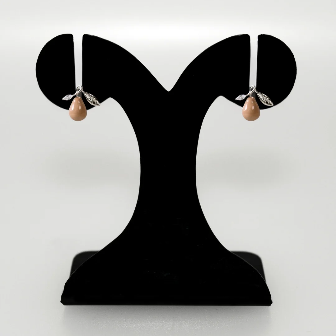 Twinleaf Beige Studs - Image 6