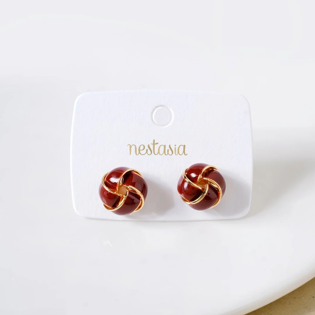 Twisted Knot Studs Maroon