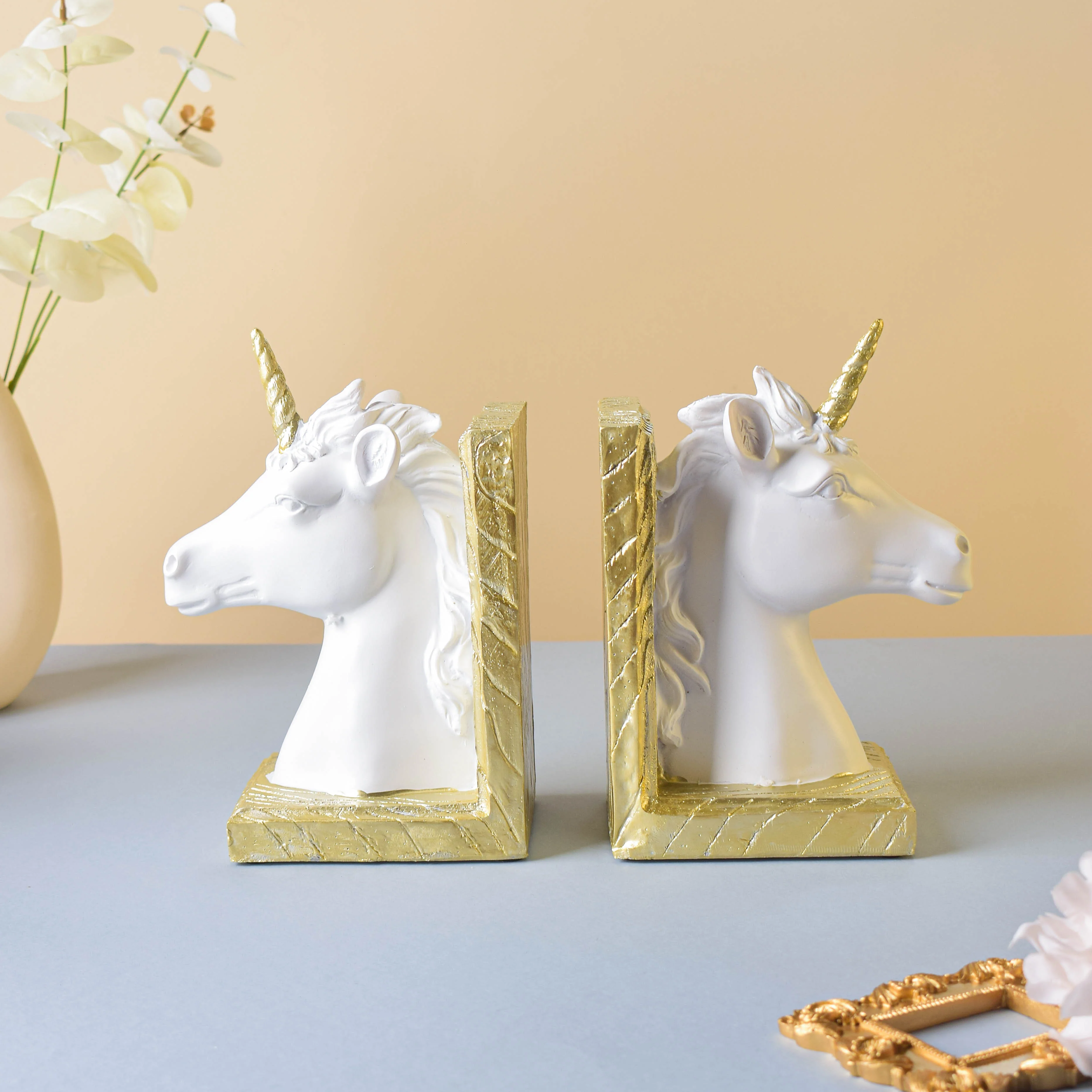 Unicorn Book Rest - Image 3