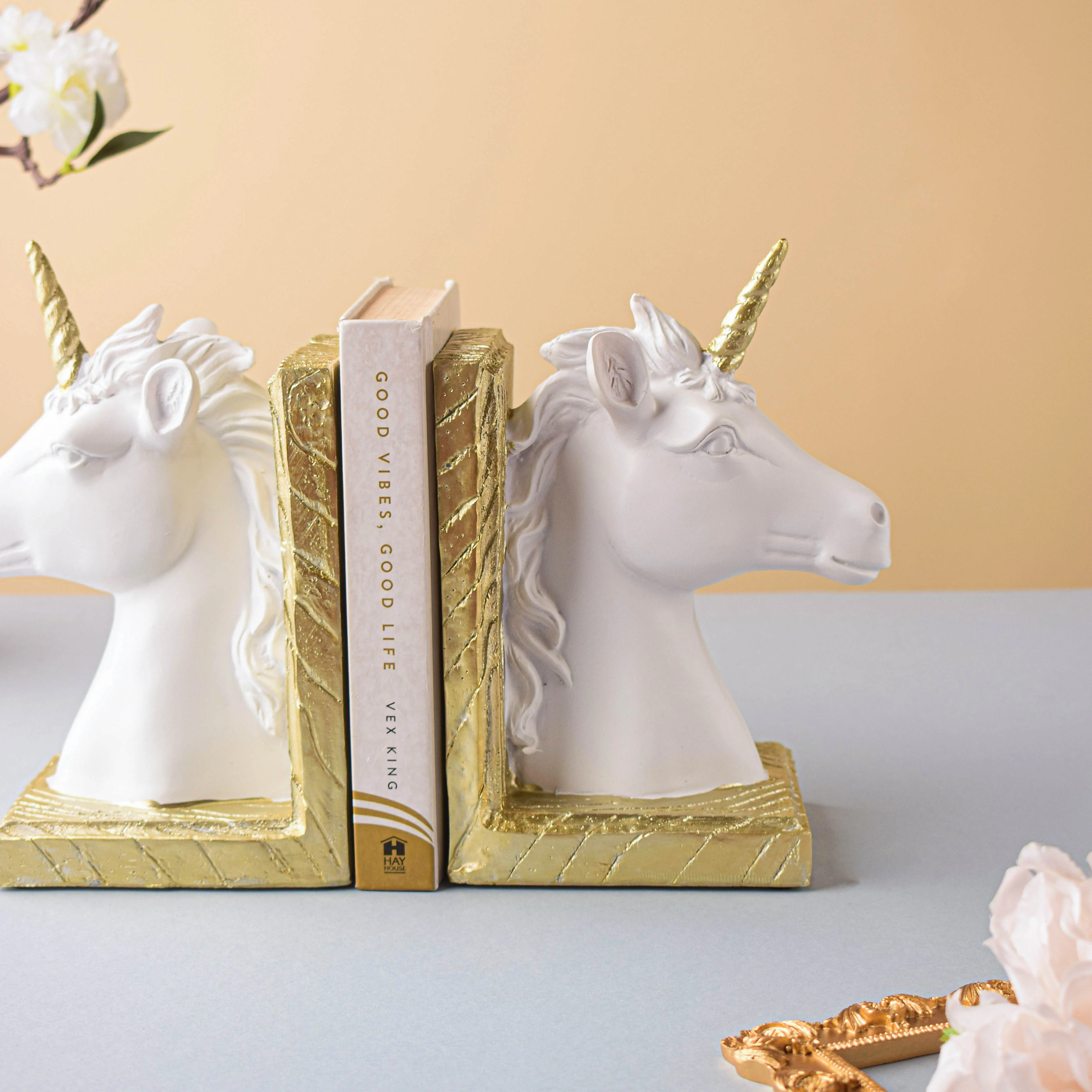 Unicorn Book Rest - Image 4