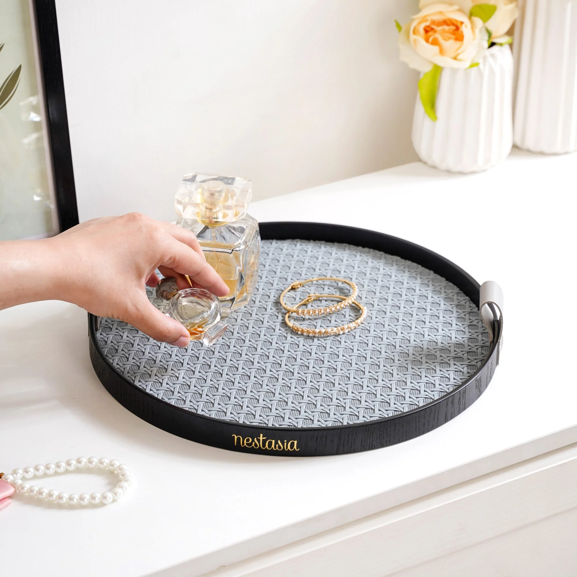 Urban Weave Multipurpose Round Tray Grey - Image 4
