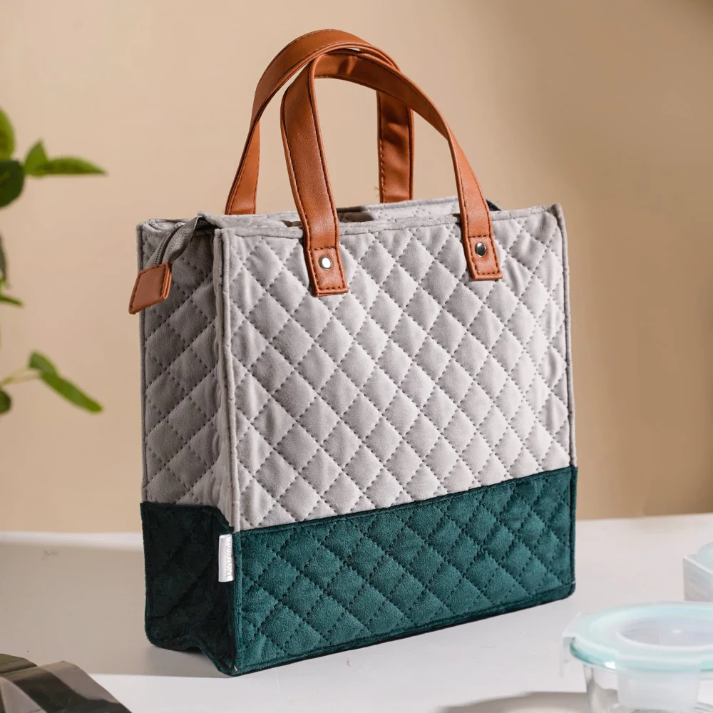 Velvet Lunch Bag And Lunch Box Set Of 3 - Image 6