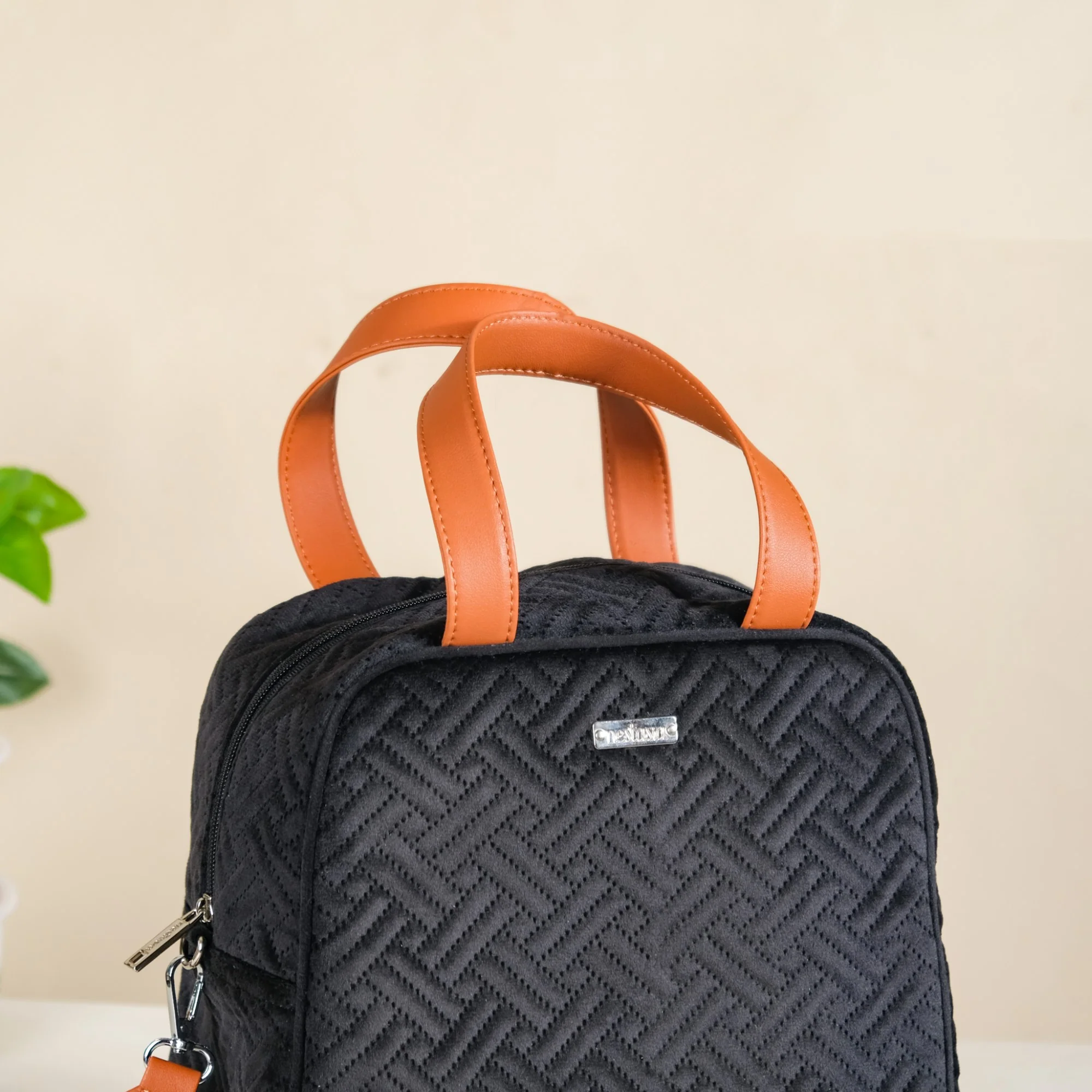 Sling Velvet Thermal Insulated Lunch Bag Black - Image 9