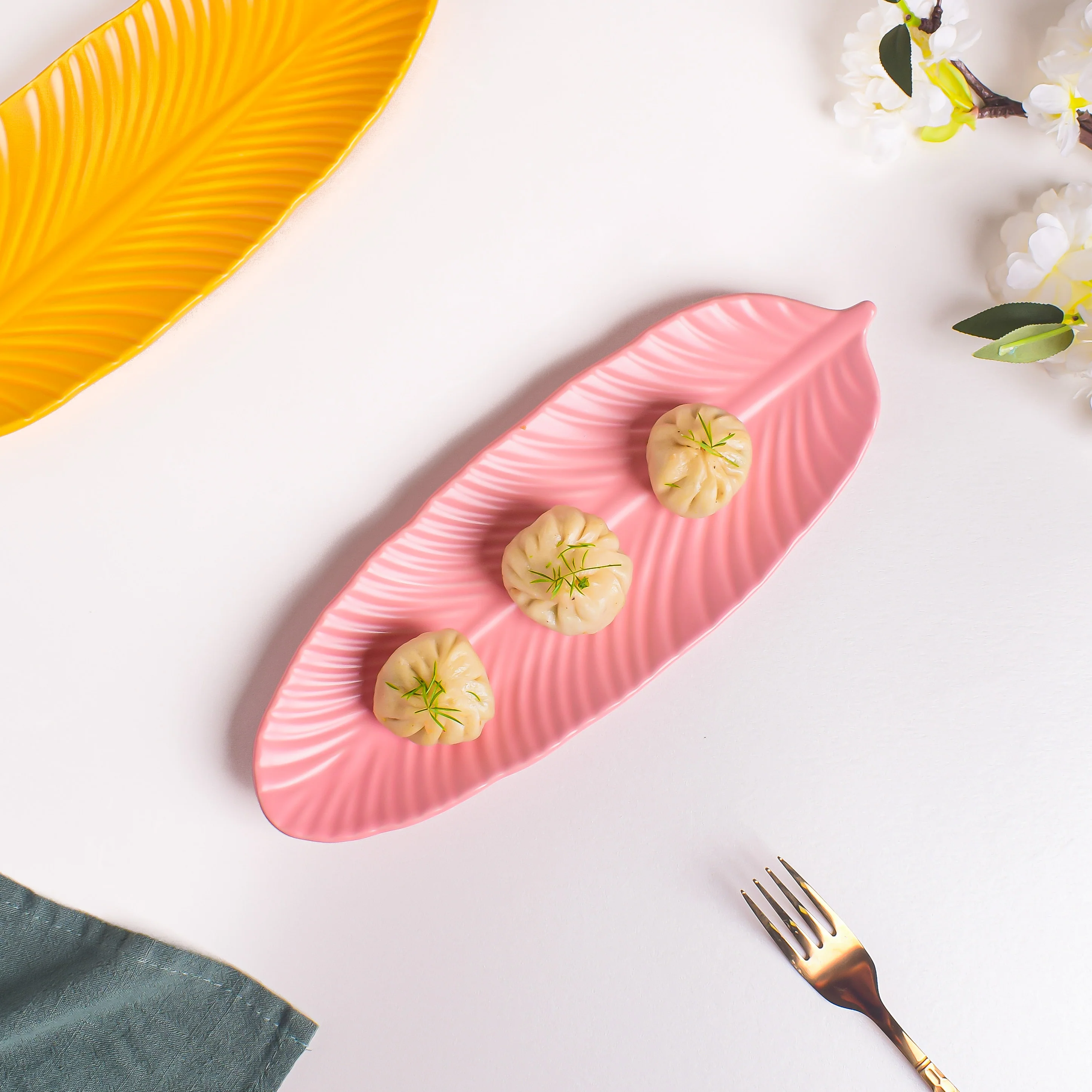 Very Berry Leaf Platter