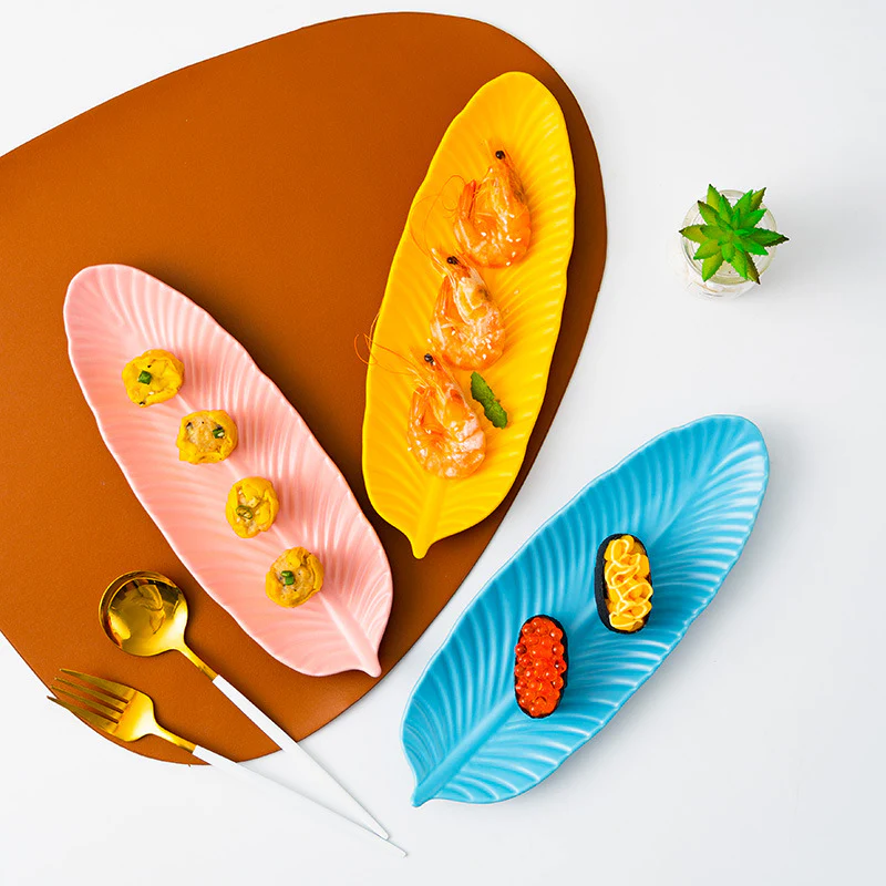 Very Berry Leaf Platter - Image 5