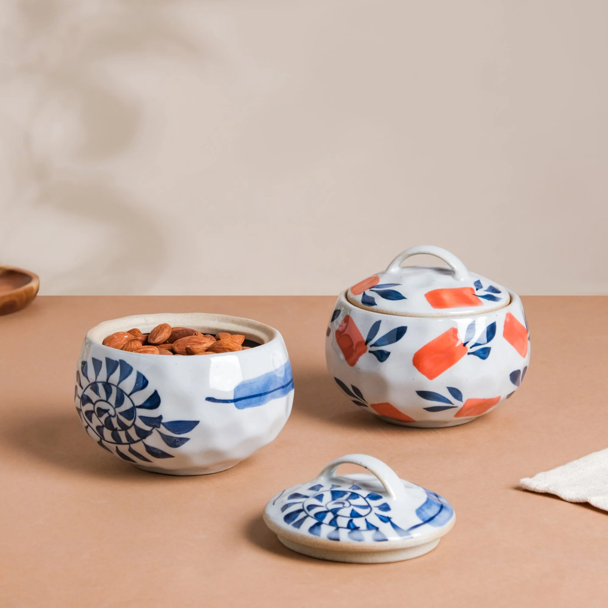 Vintage Pot - Image 4