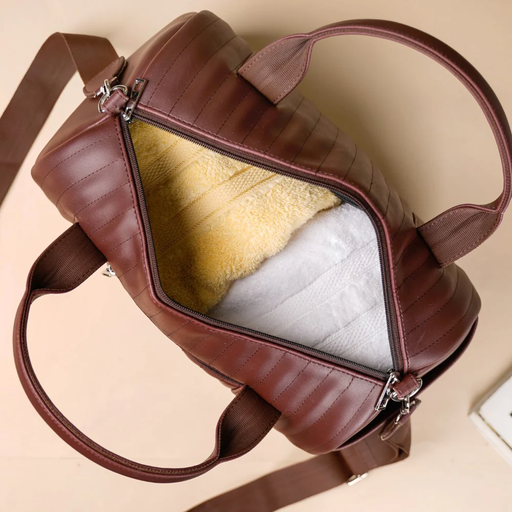 Wanderlust Duffle Bag Brown Small 14x7 Inch - Image 7
