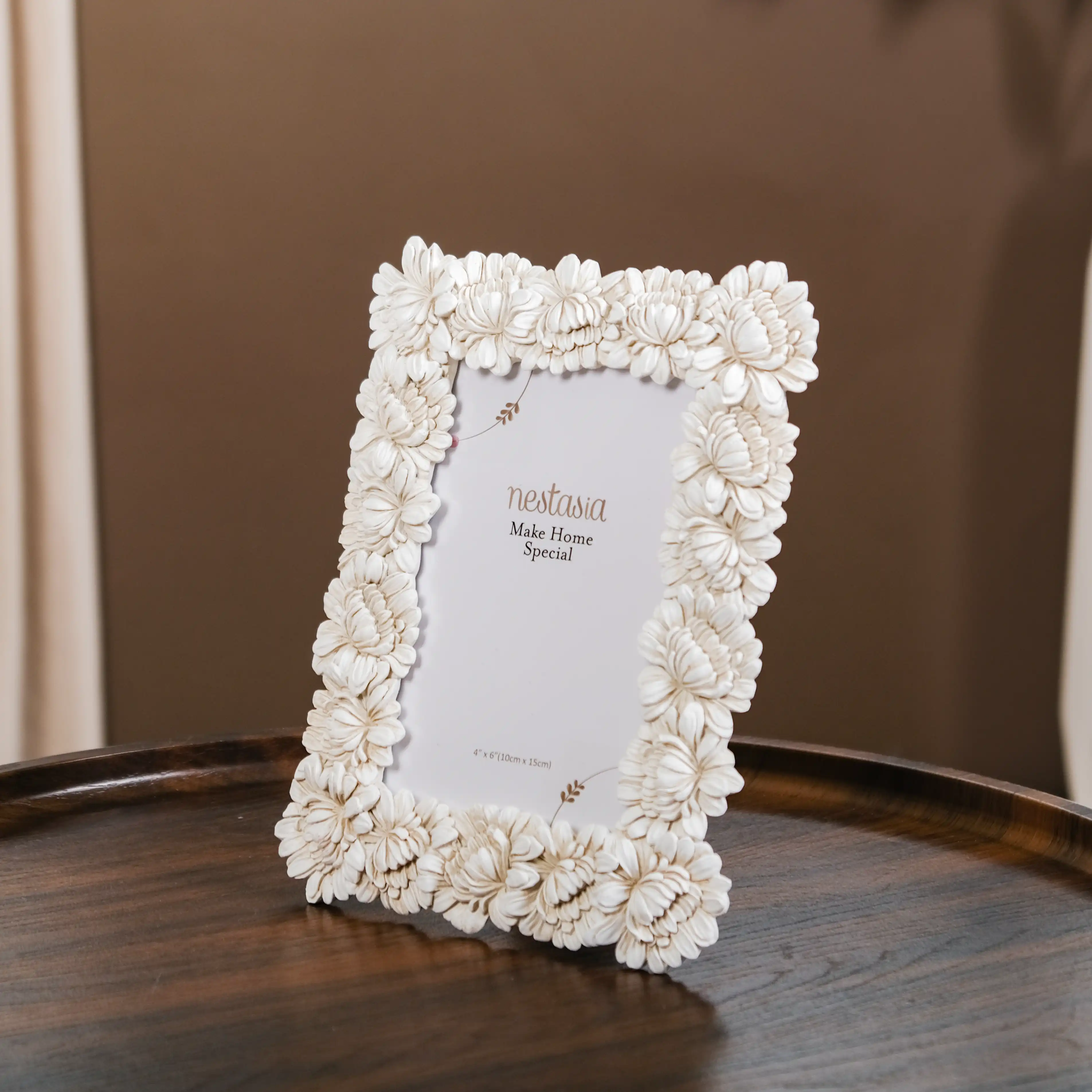 White Blooms Picture Frame Small 7.5"x7" - Image 7