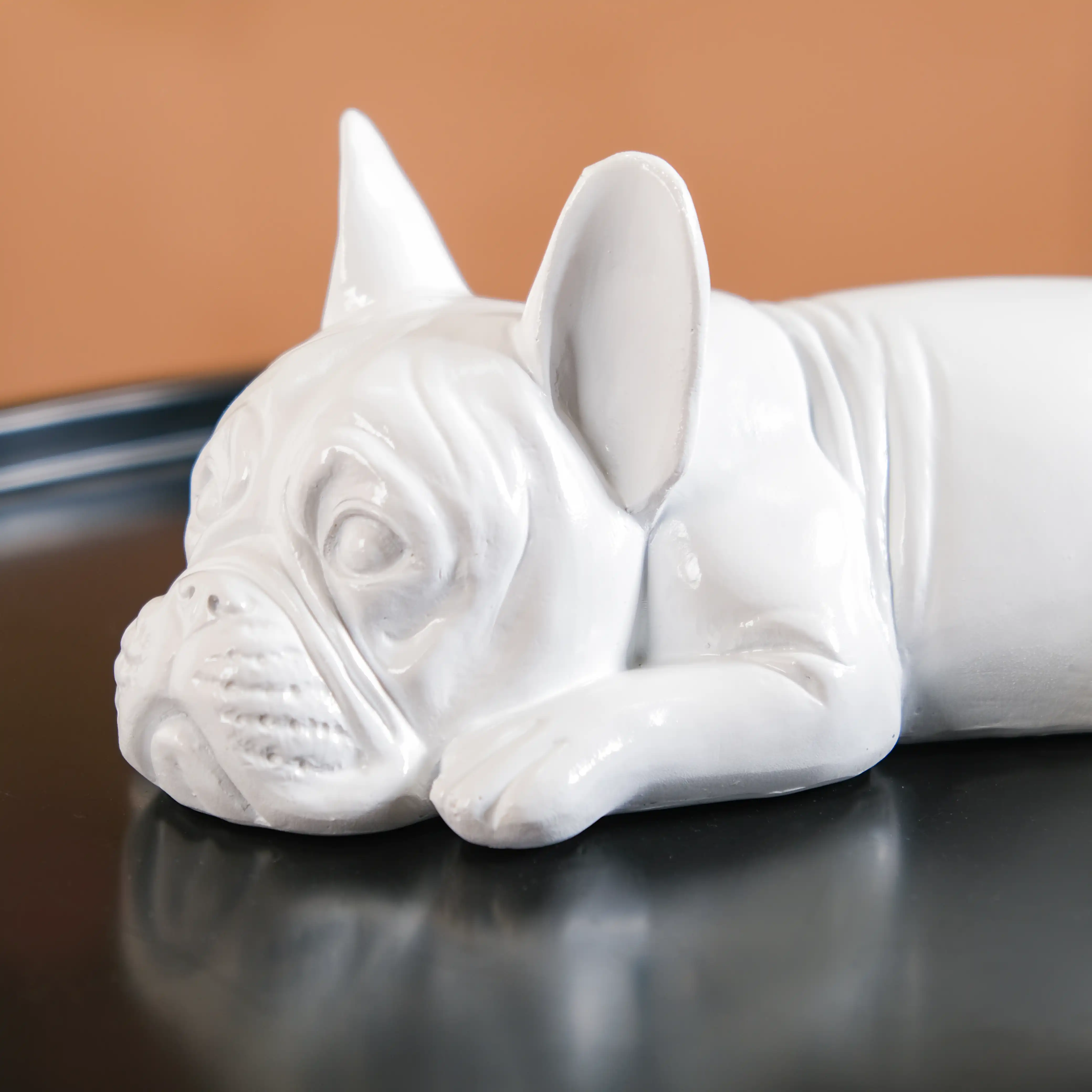 White Bulldog Showpiece - Image 3