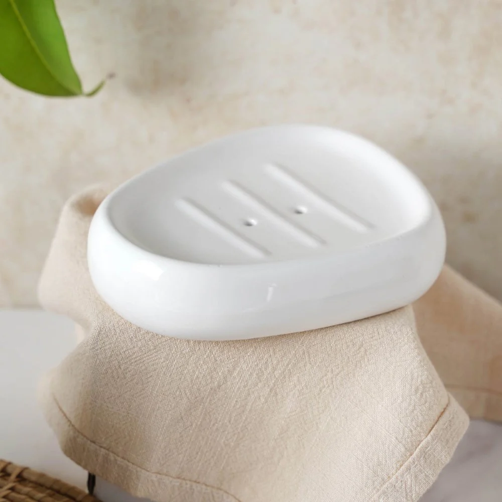 White Clouds Bath Set - Image 5