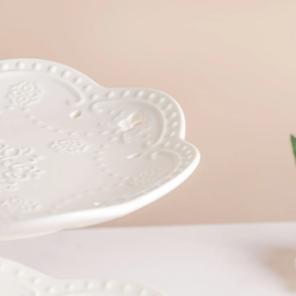 White Crochet Ceramic 3-tier Cupcake Stand - Image 5