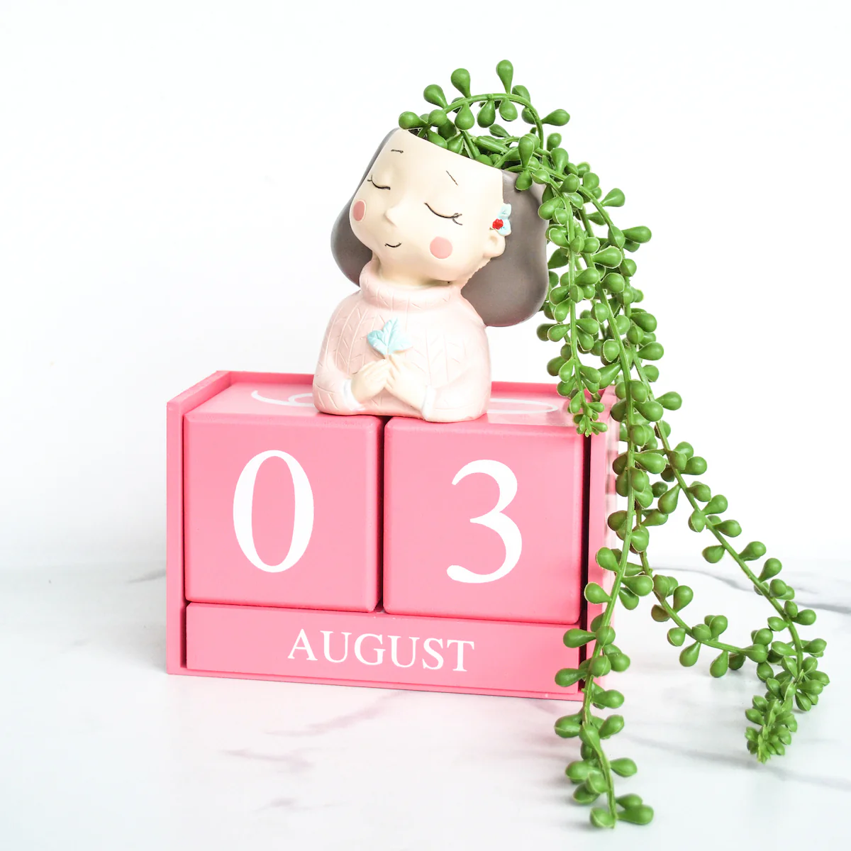 Pink Table Calendar